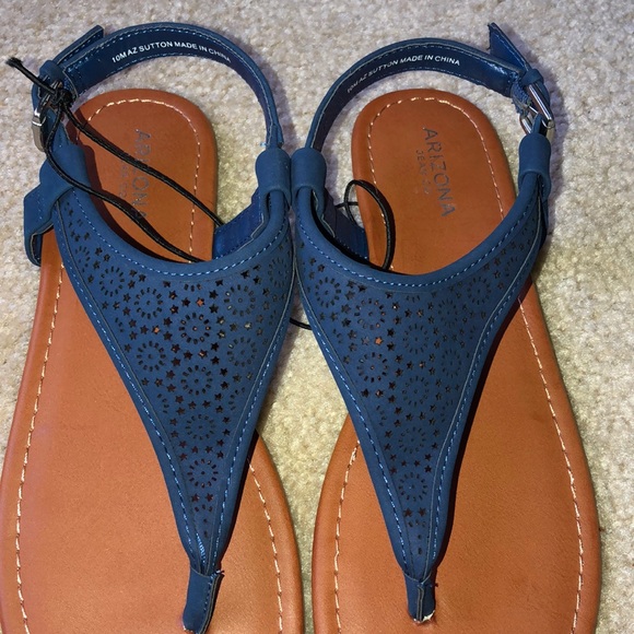 Arizona Jean Co Sutton Sandals Size 10 M Color Cobalt - Picture 3 of 5